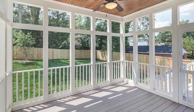 How to Choose Between a Screened Porch or Sunroom